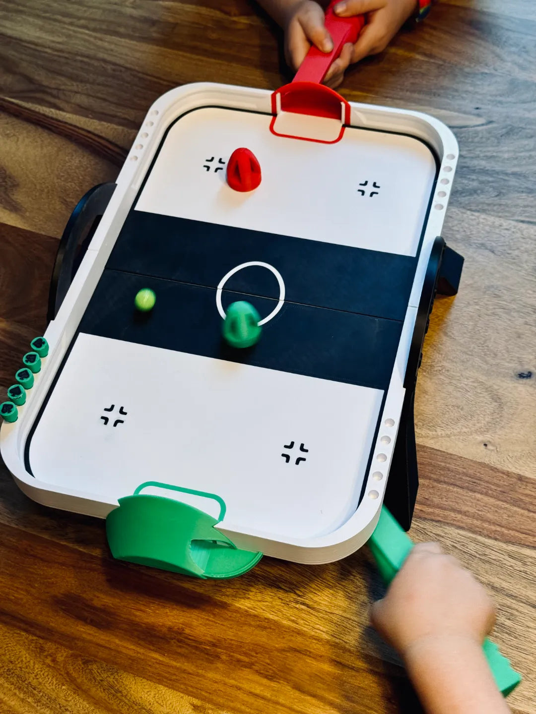 MagnetHockey – Fast-Paced Magnetic Table Game