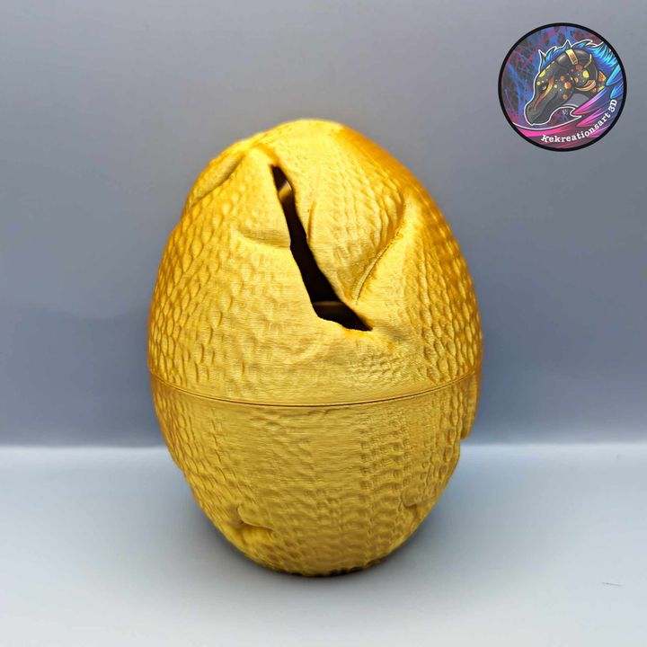 Cracked Dragon Mystery Egg – Fantasy Surprise Collectible