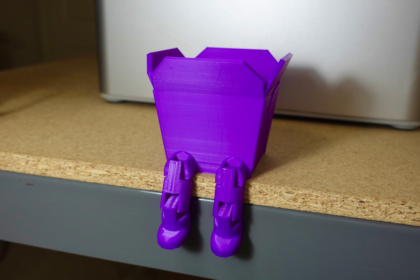 ArticulatedTakeoutBox