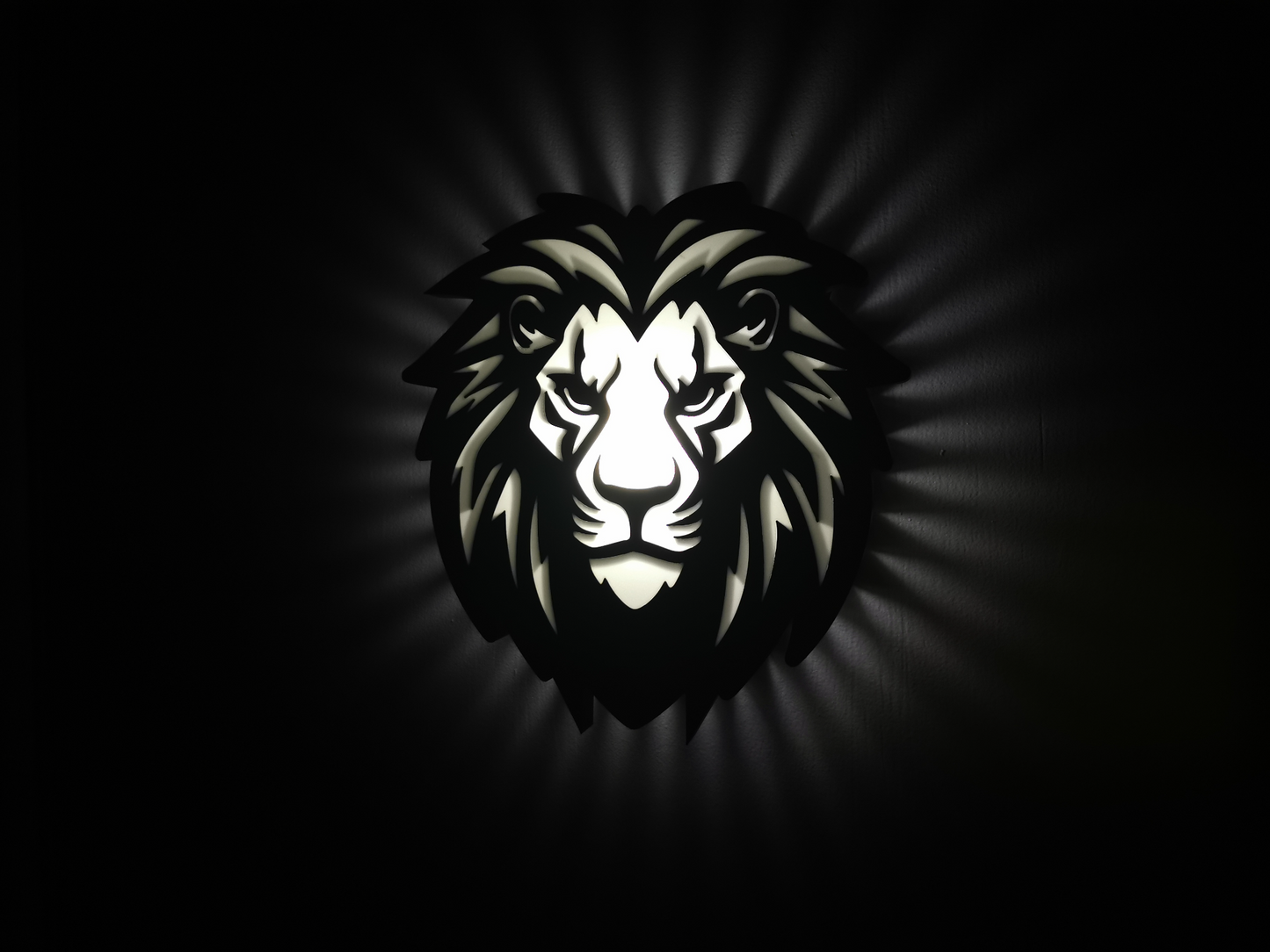 Lion Head Lamp