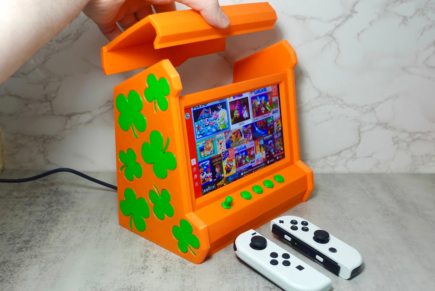 NintendoSwitchDisplay(RetroArcade(Clovers)