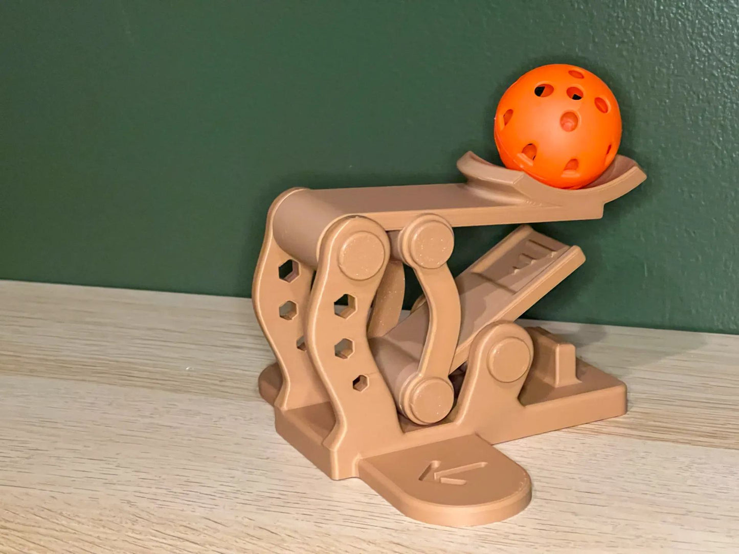 Desktop Pong Accessory – Pingpong Fling