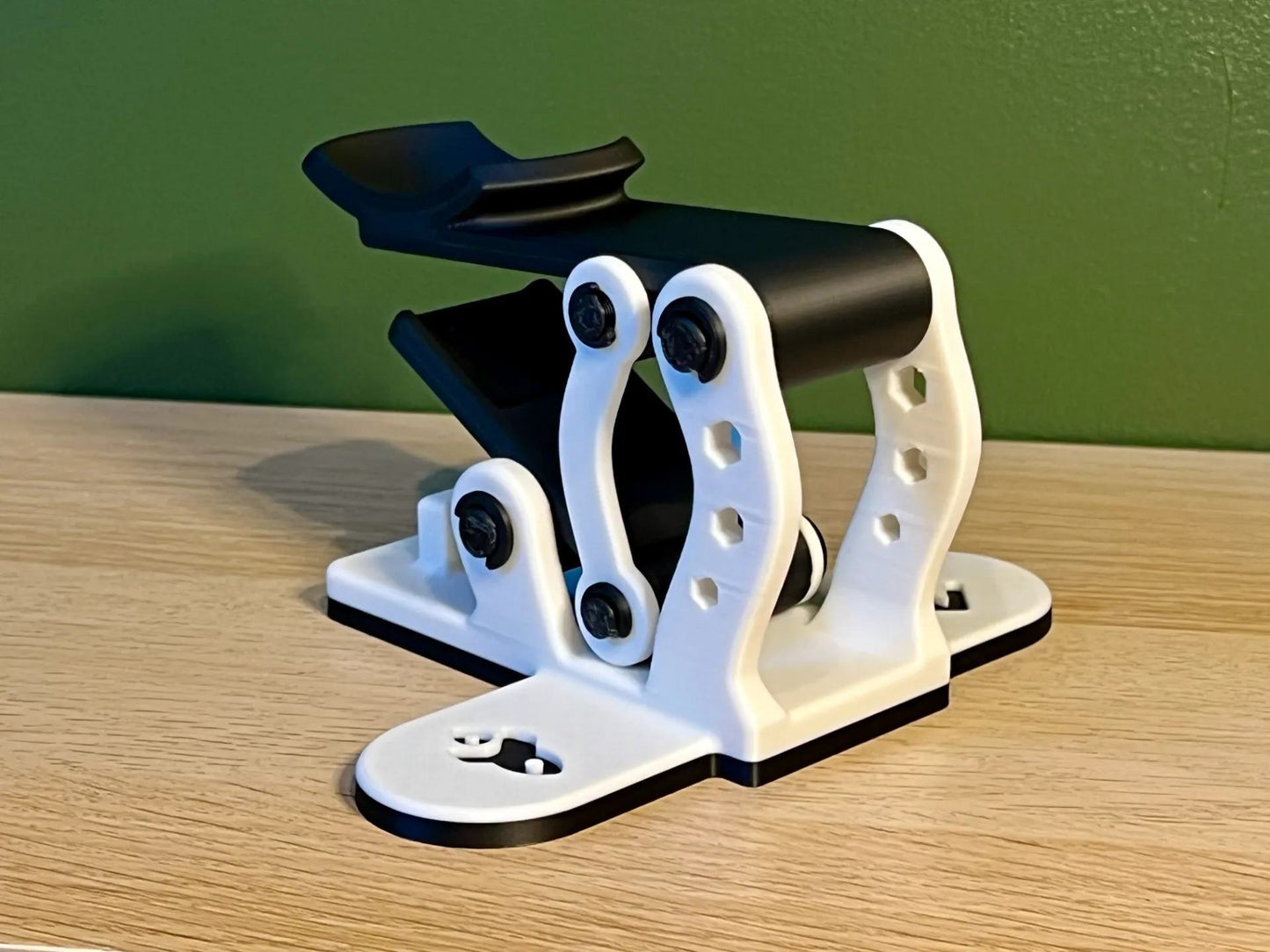 Desktop Pong Accessory – Pingpong Fling