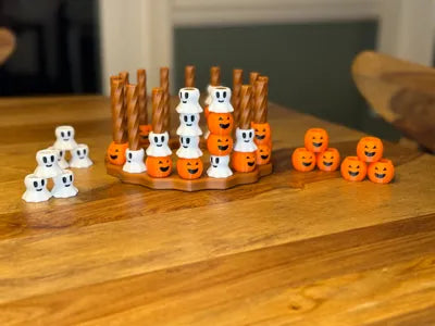 Twisted Connect 4 - Halloween & Regular Designs