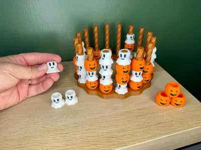 Twisted Connect 4 - Halloween & Regular Designs