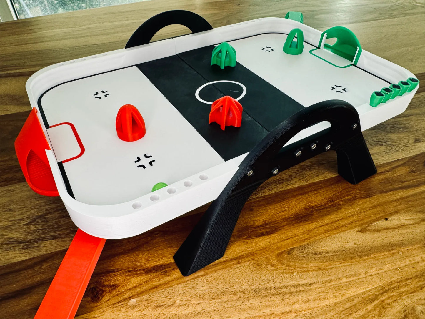 MagnetHockey – Fast-Paced Magnetic Table Game