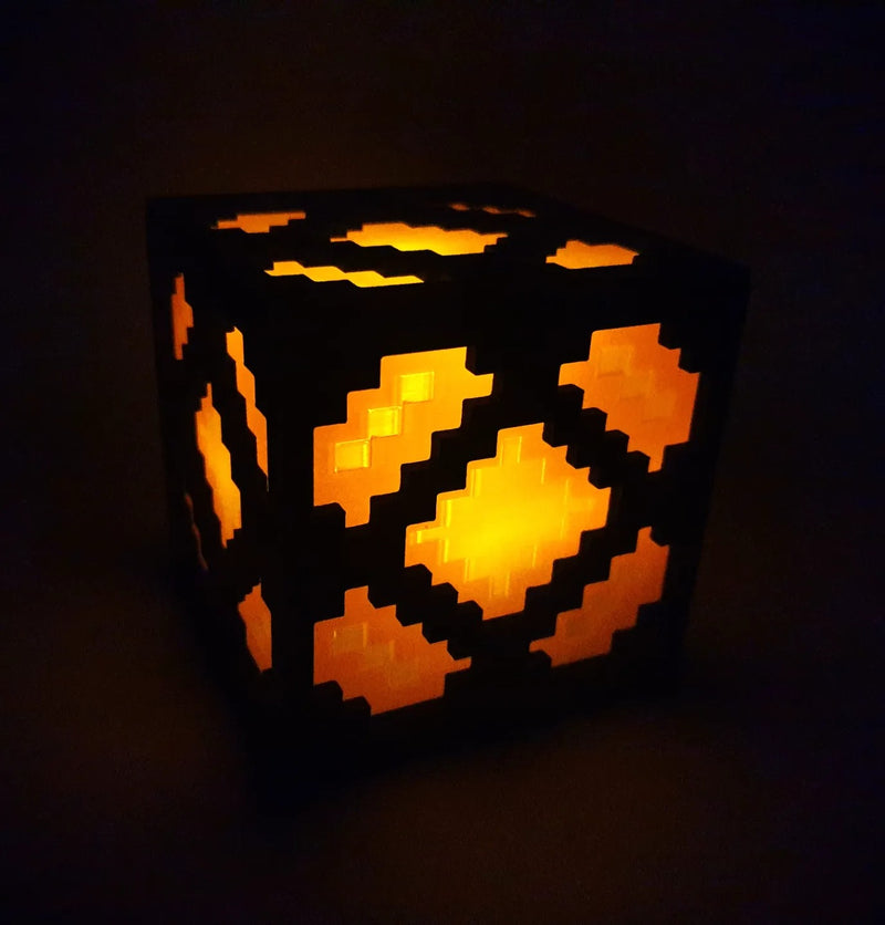Minecraft Redstone Lamp – Gaming Desk Light & Decor