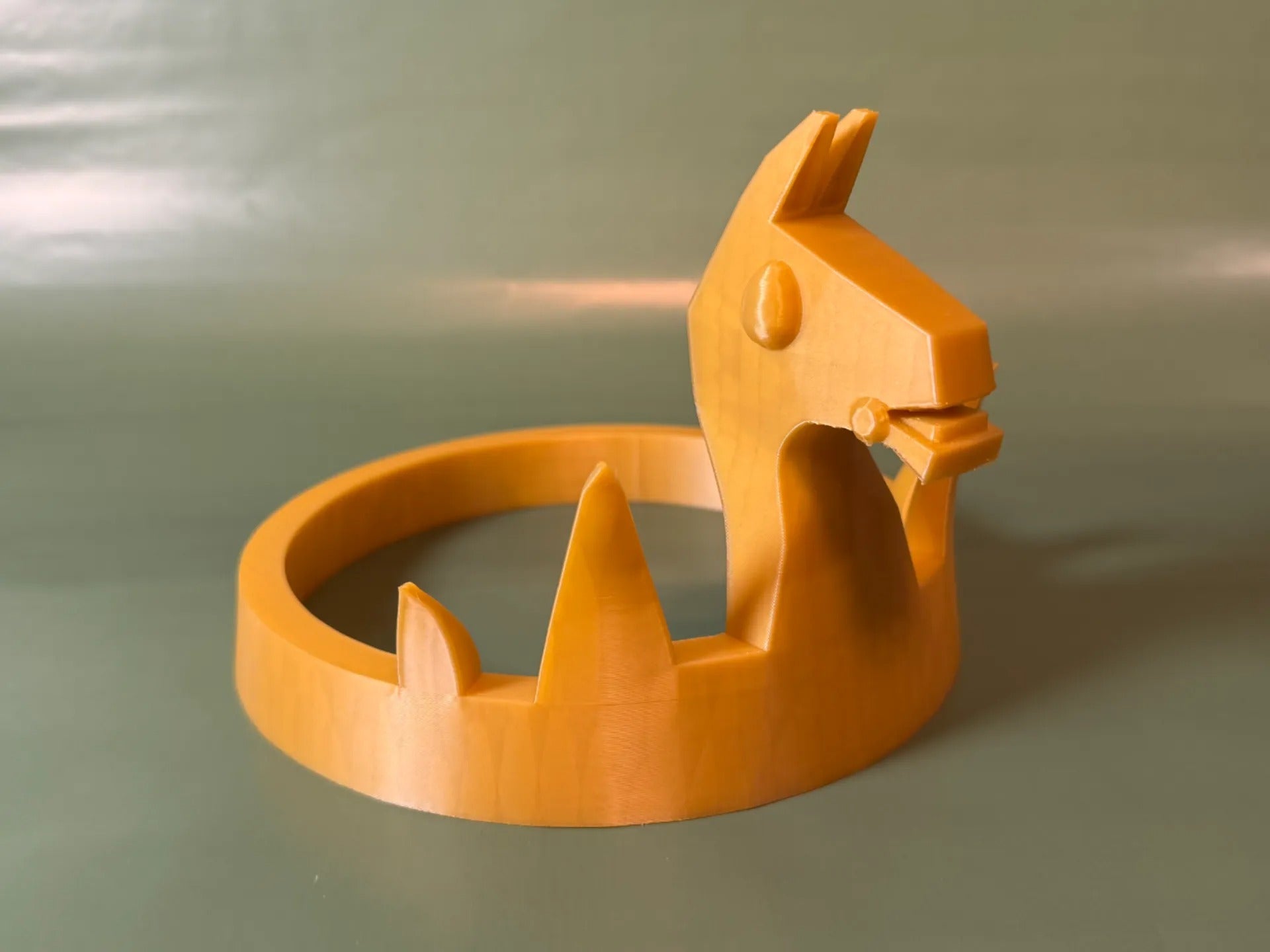 Fortnite Victory Crown – Stylish Gaming Décor & Accessory