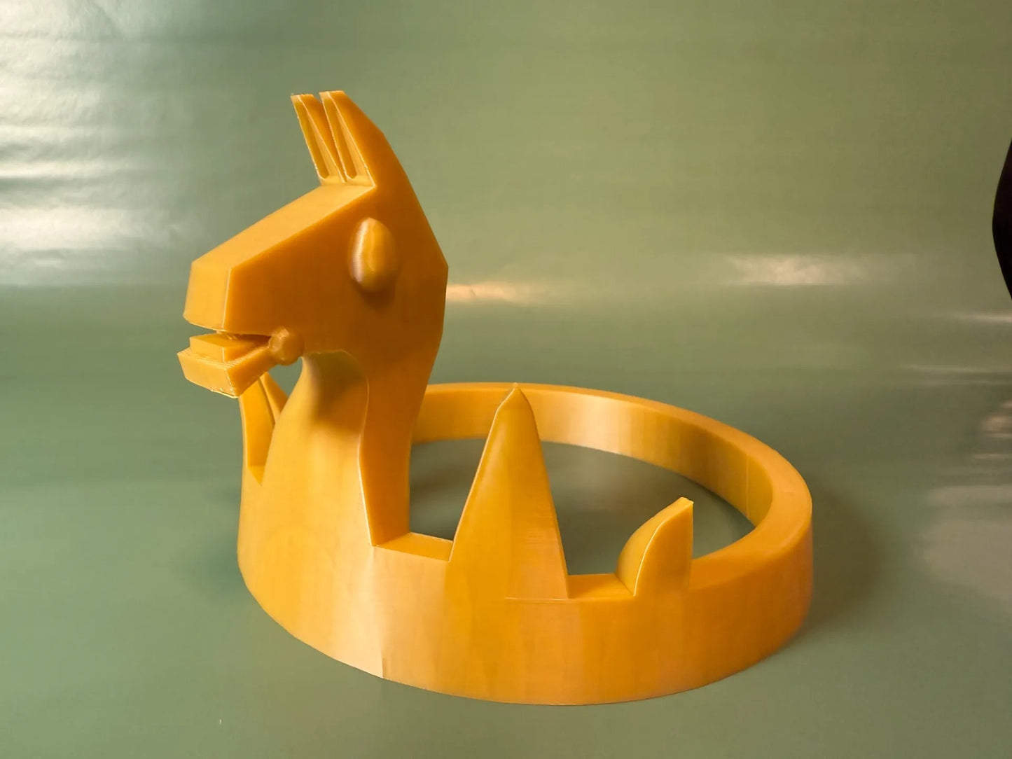 Fortnite Victory Crown – Stylish Gaming Décor & Accessory
