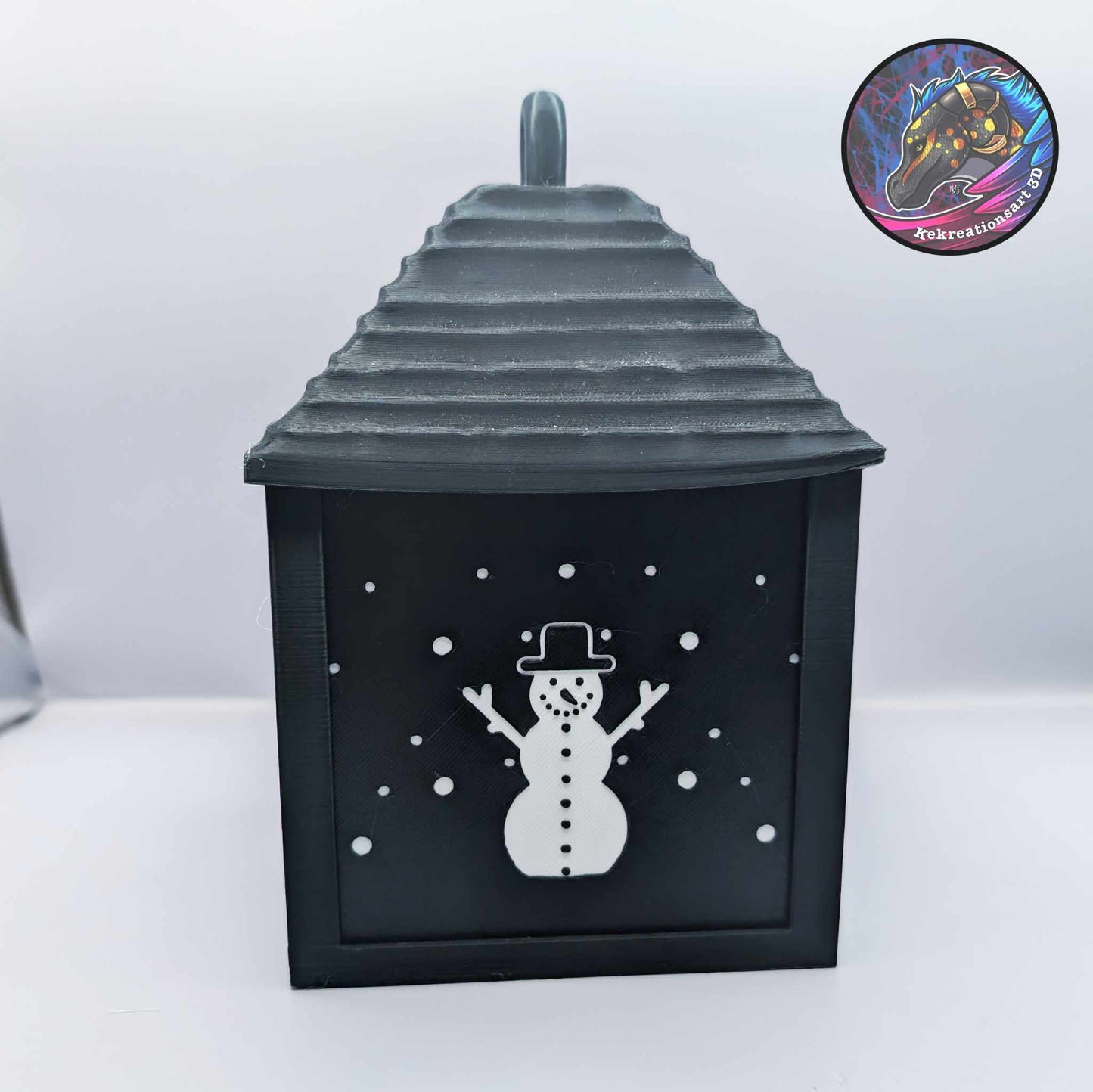 Christmas Lantern – Festive Holiday Light Décor