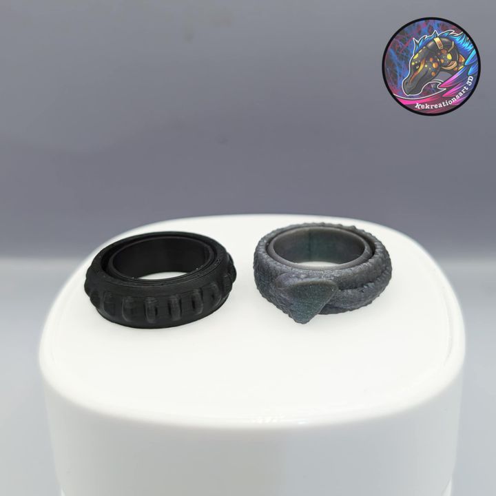 Fidget Ring Set – Stress Relief & Stylish Focus Tool