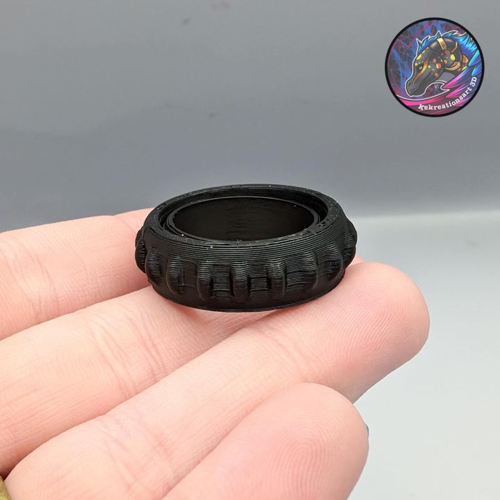 Fidget Ring Set – Stress Relief & Stylish Focus Tool