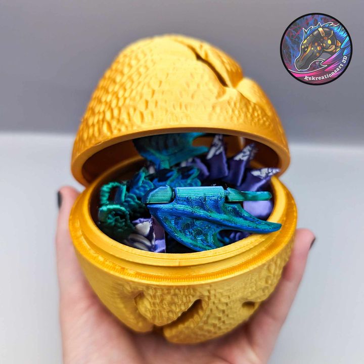 Cracked Dragon Mystery Egg – Fantasy Surprise Collectible