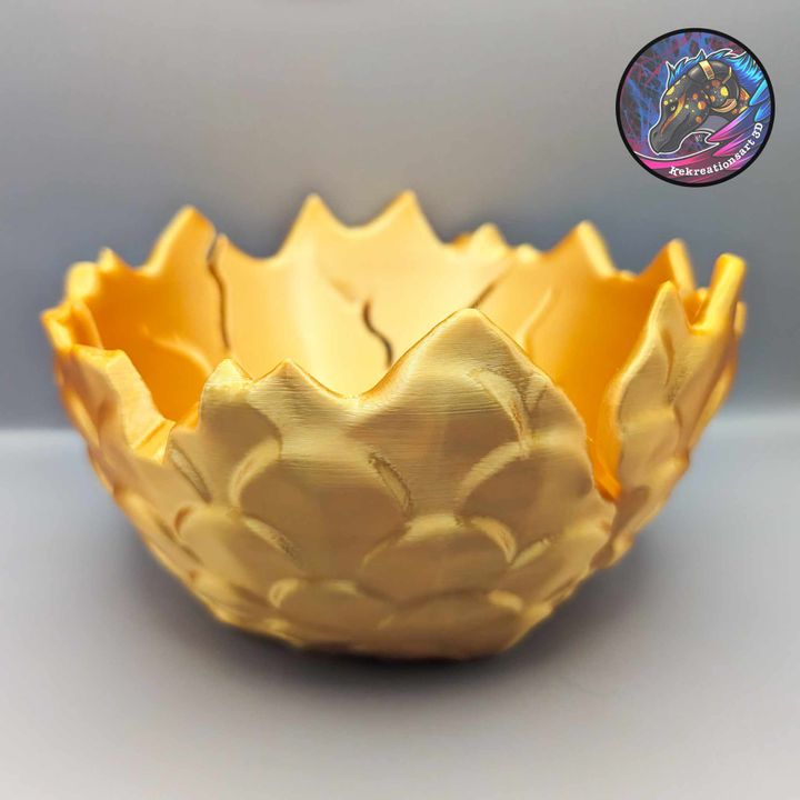 Dragon Egg Dragon Display Bowl – Fantasy-Inspired Décor