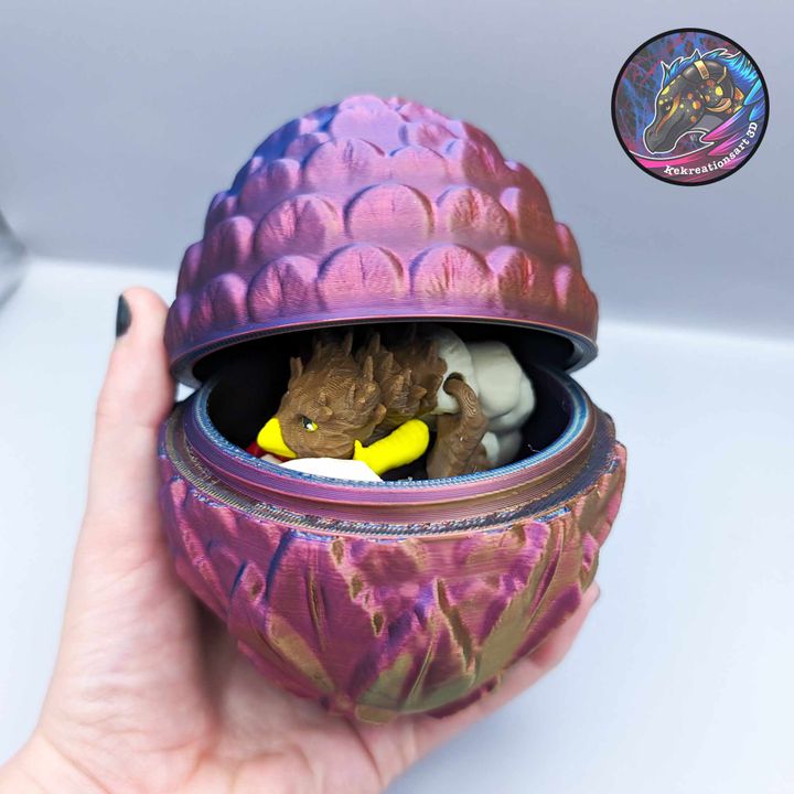 Feather Dragon Egg – Enchanted Fantasy Collectible