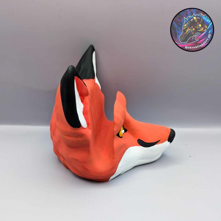 Fox Eyeglasses Holder – Charming Animal-Inspired Stand