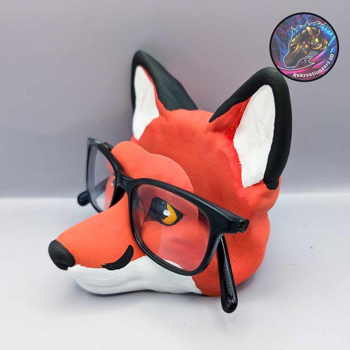 Fox Eyeglasses Holder – Charming Animal-Inspired Stand