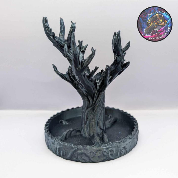 Tree Dice Guardian Dice Display – Fantasy Tabletop Organizer