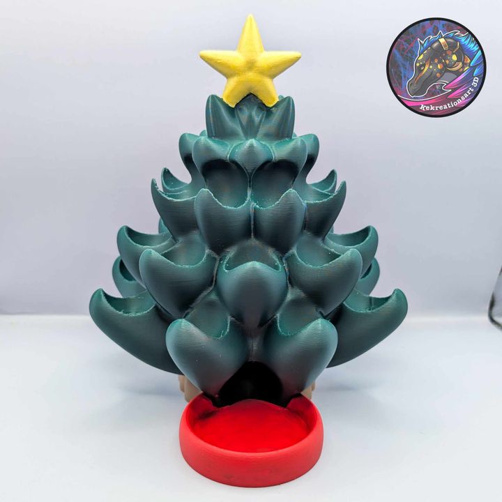 Christmas Tree Dice Tower Holder – Festive RPG Accessory