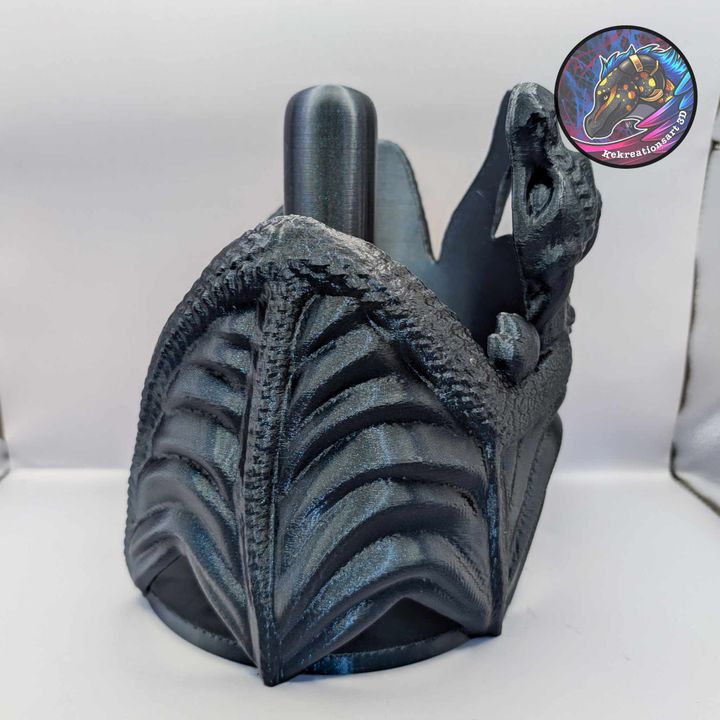 Dragon Paper Towel Holder