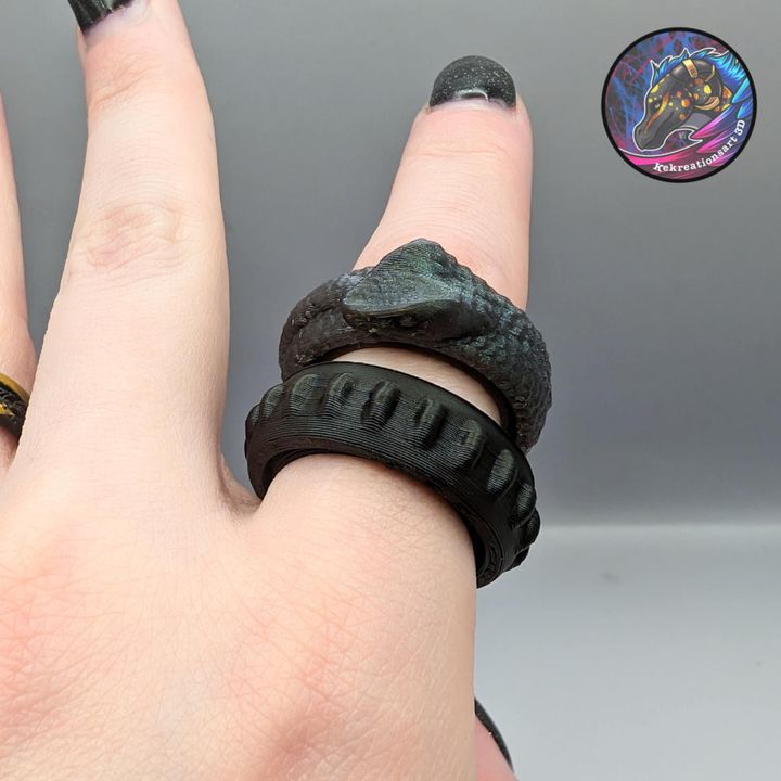 Fidget Ring Set – Stress Relief & Stylish Focus Tool
