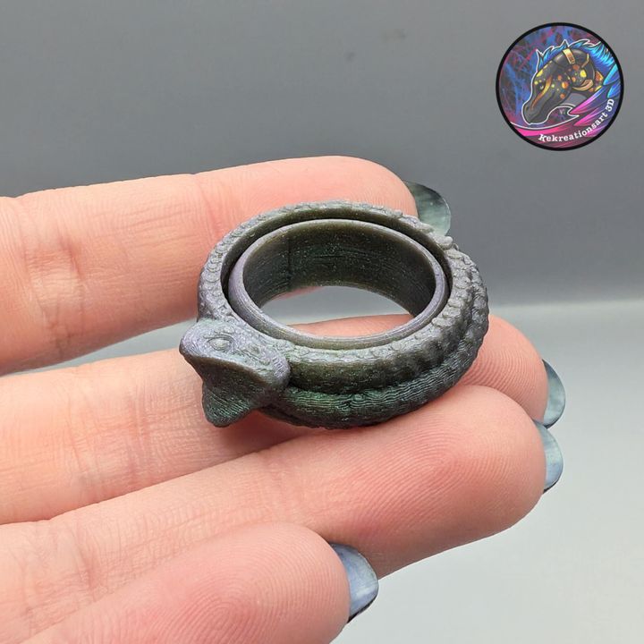 Fidget Ring Set – Stress Relief & Stylish Focus Tool