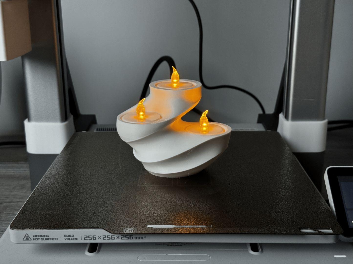 Swirl Led Tea Light Holder