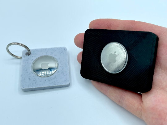 AirtagKeychainCard