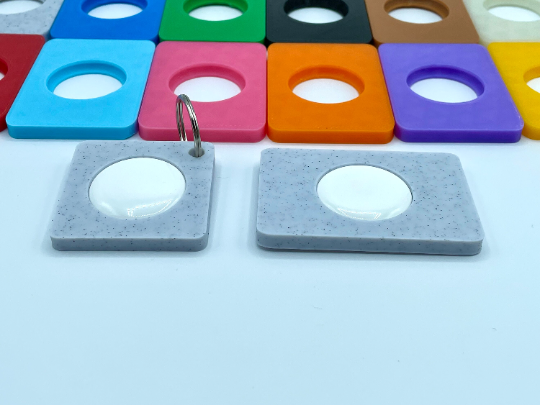 AirtagKeychainCard