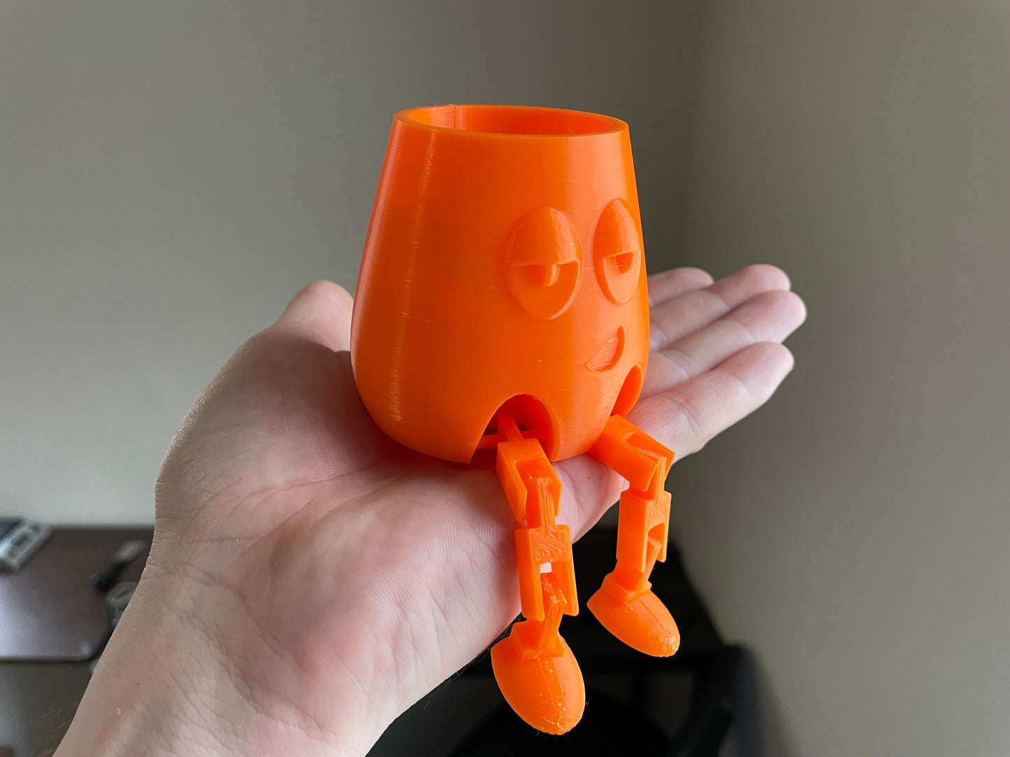 ArticulatedChillBuddyOrganizer(Round)