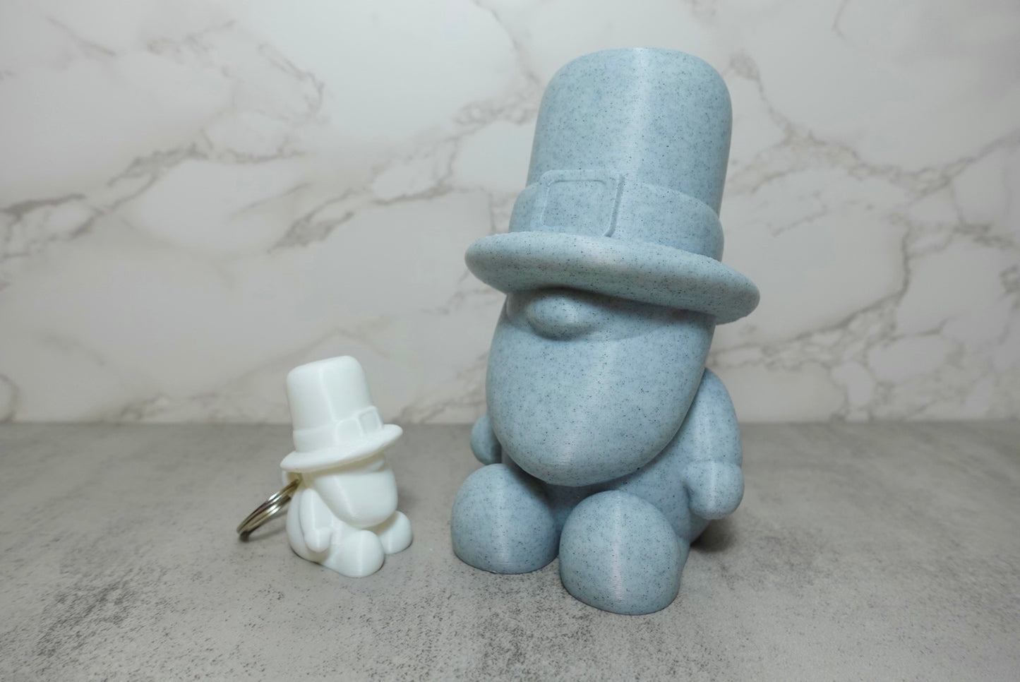 LeprechaunStatue-Keychain)