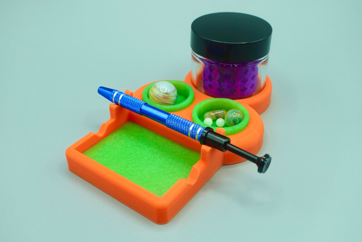 Terp Pearl Station V2 – Stylish Desktop Gaming & TCG Decor