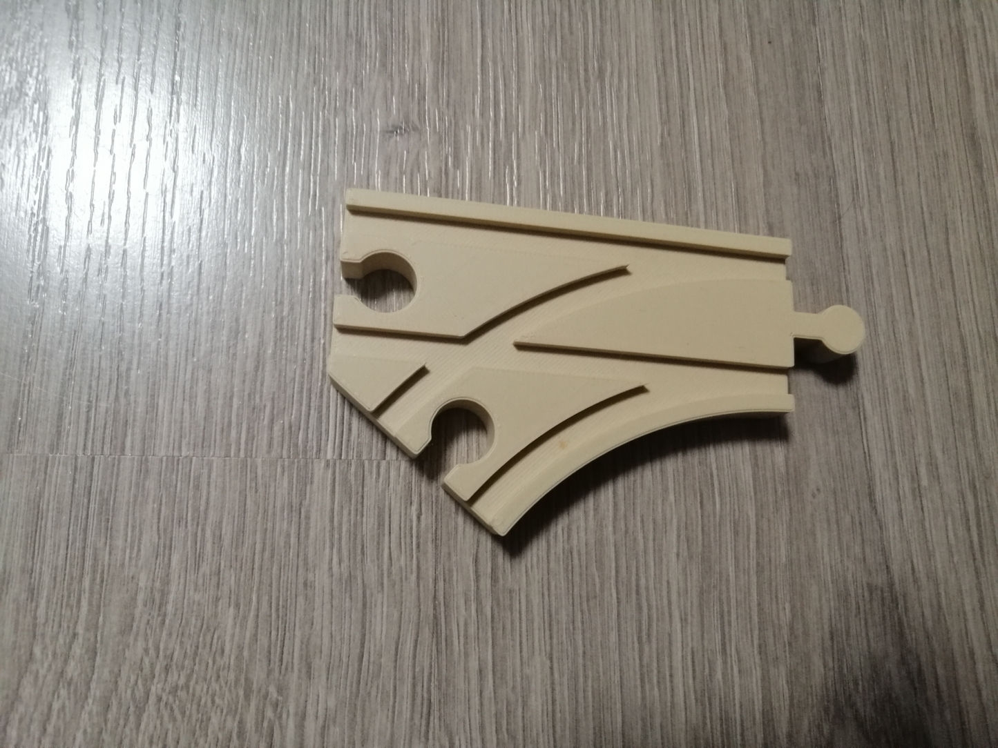 Gebogene 2-zu-1-Schiene (Ikea, Brio kompatibel)